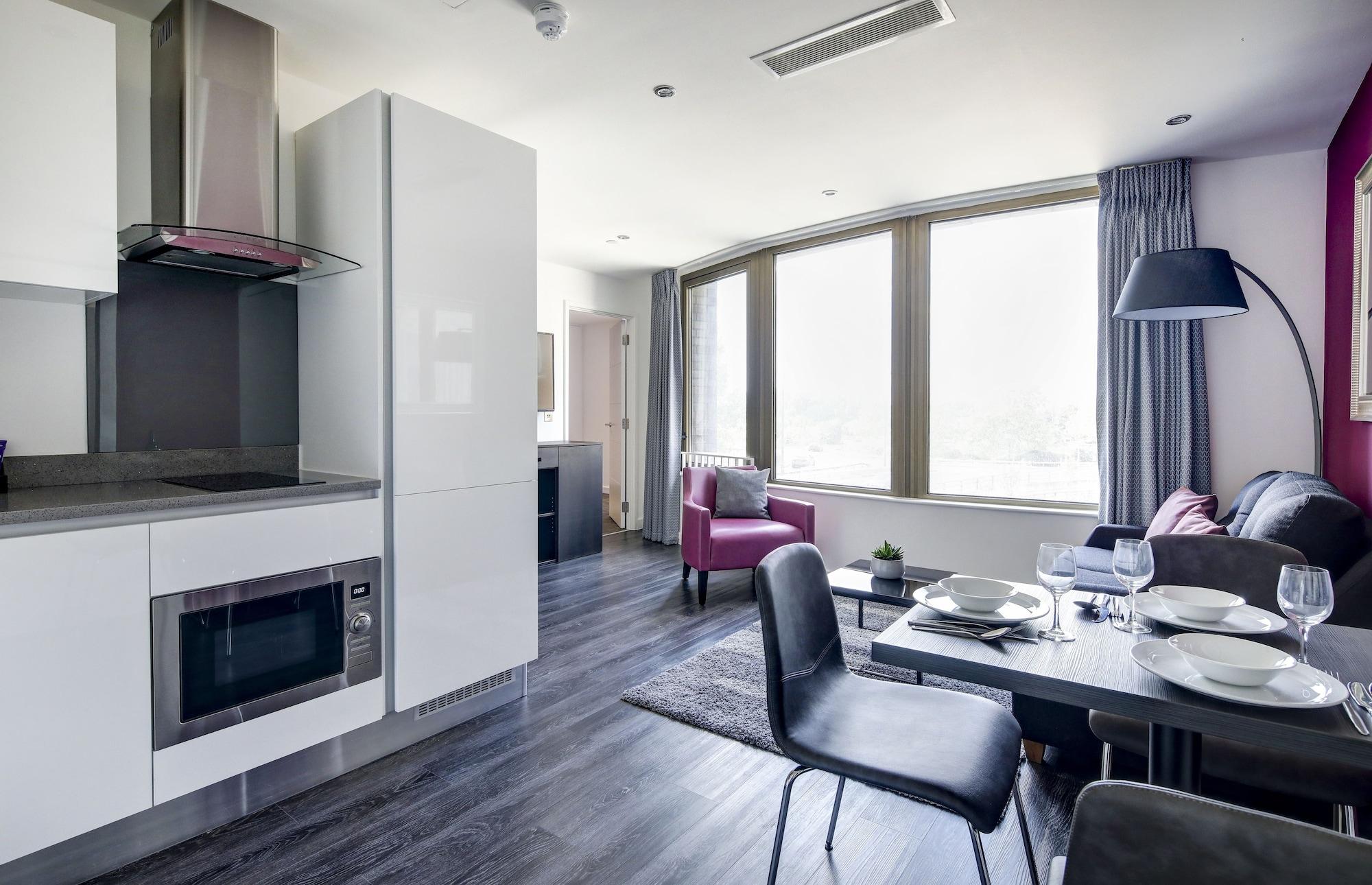Hotel de apartamente Dockside At Excel Londra